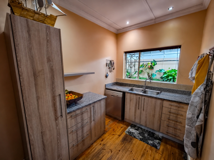 4 Bedroom Property for Sale in De Doorns Western Cape